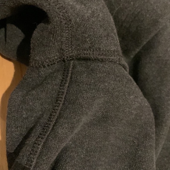 EUC Lululemon Happy Yin Year Hoodie Heathered Black / Soot Light / Black -size 4 - Picture 9 of 16
